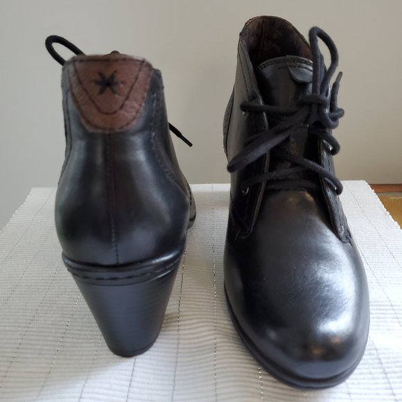 Rockport Ankle Boots - Picture 1 of 5